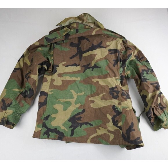 Vtg US Army Surplus M65 Field Jacket Woodland Camo Cold Weather Coat M Short USA - Picture 7 of 7
